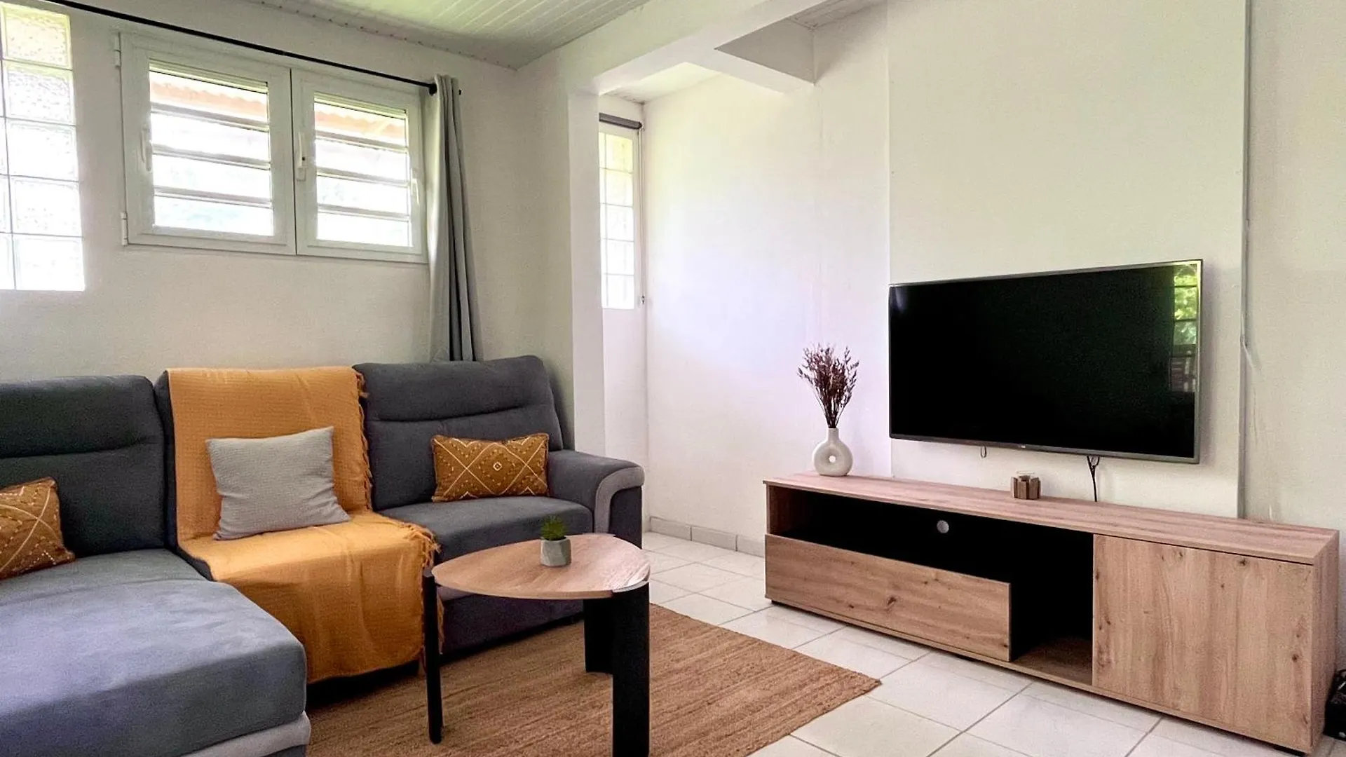 Appartement Le Colibri Avec Jacuzzi Saint-Joseph
